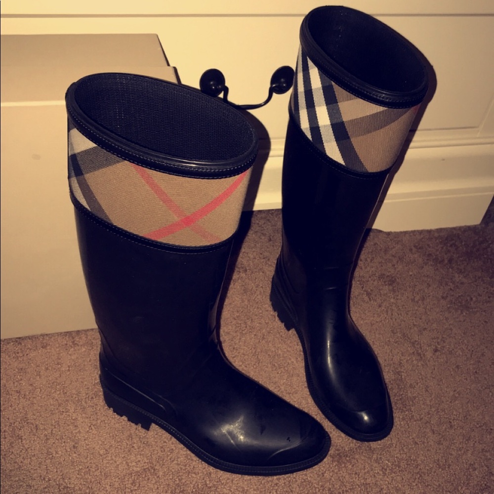 Burberry Rainboots